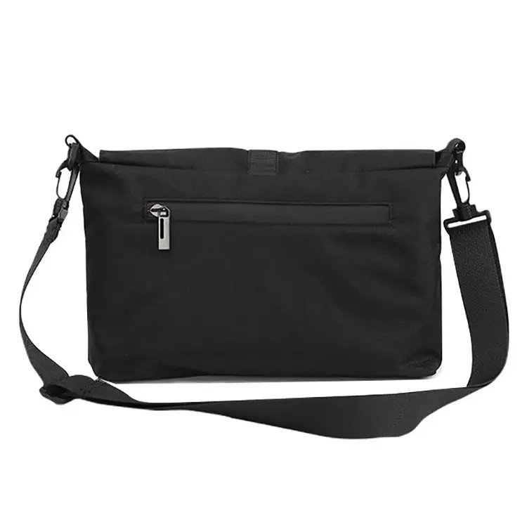 black-customizable-messenger-bag (3)